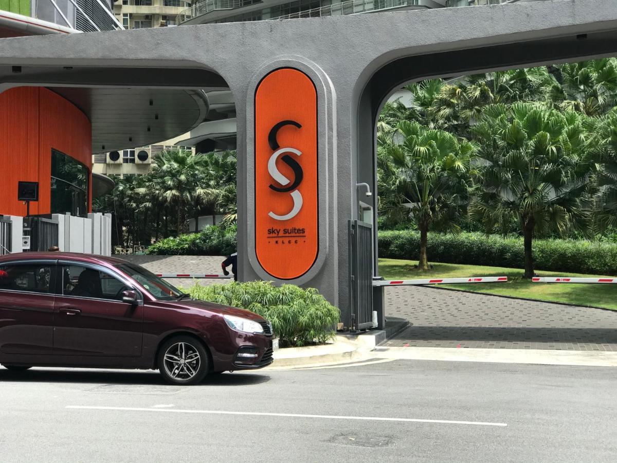 Sky Suites Klcc By Luna Kuala Lumpur Exterior photo