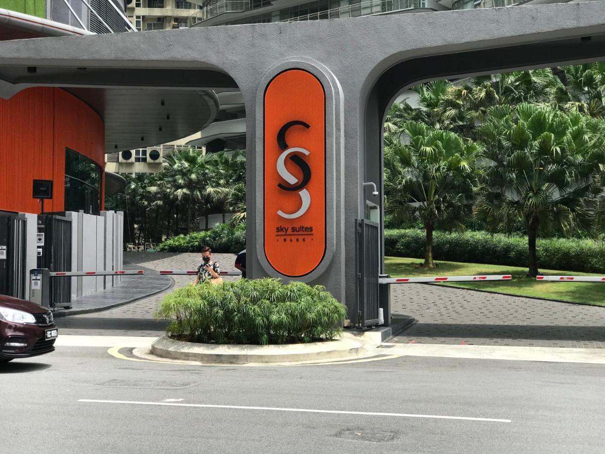Sky Suites Klcc By Luna Kuala Lumpur Exterior photo