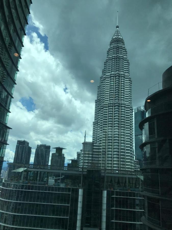 Sky Suites Klcc By Luna Kuala Lumpur Exterior photo